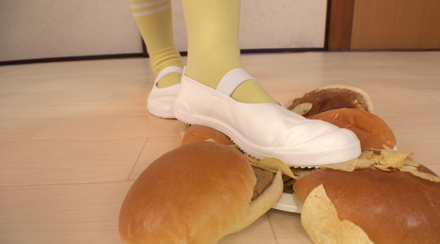 『アニメ』 キュートなアニメ声と、ガスマスクのあかねちゃん！ 【DUG...