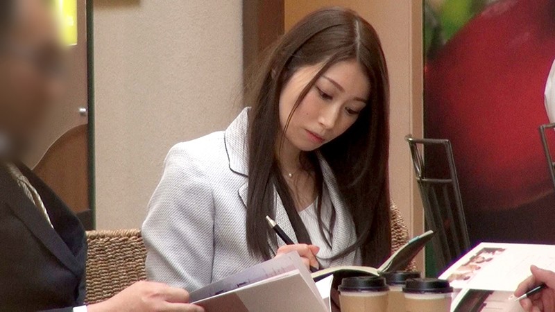 「足/脚」 秘書in...（脅迫スイートルーム） 佐伯由美香 『FAN...