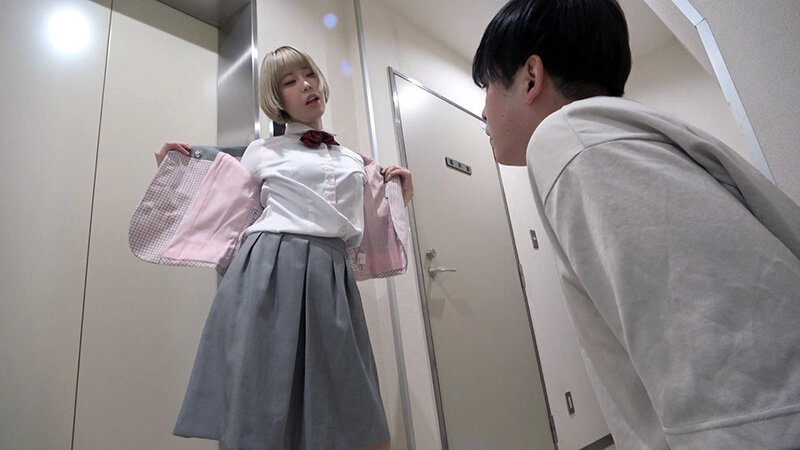 「足/脚」 光沢系。川菜美鈴 『FANZA』