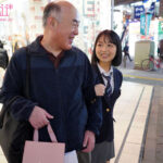 「足/脚」 唾液交換ベロベロ顔面アナル舐めイラマネバスペごっくん男潮最後は中出しもOK！ 「もうおじさん無理だってばぁ…」絶頂直後の中年チ●ポに追撃舐め濃厚パパ活デート 日向なつ 『FANZA』