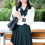 「足/脚」 恋するスチューピッド 高木晴美 『FANZA』