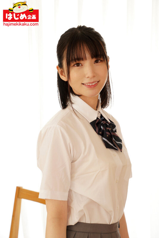 「足/脚」 平然を装い見事成功で賞金100万獲得！ オシッコ我慢中に彼...