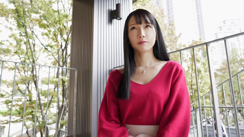 「足/脚」 人妻の浮気心 宮西ひかる 『FANZA』