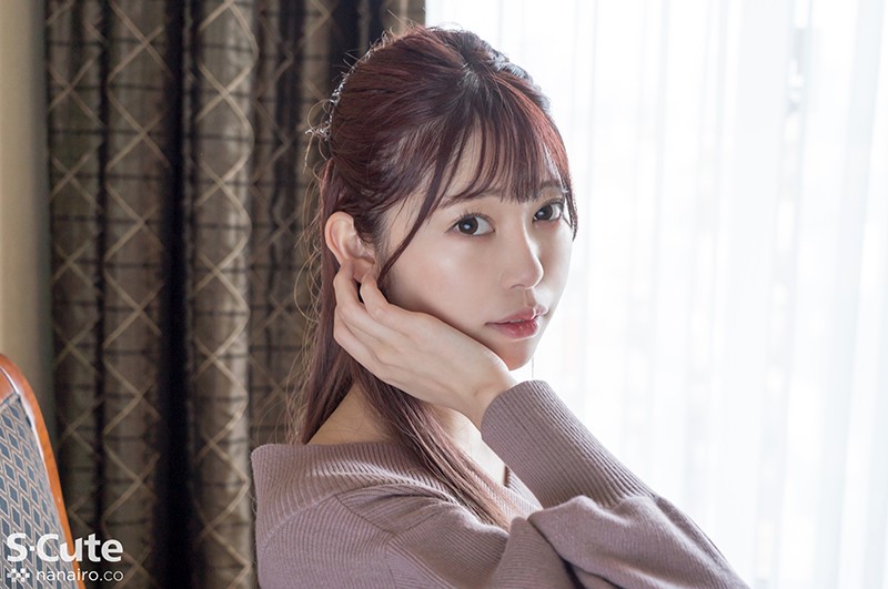 「足/脚」 エロ偏差値70越え美少女のSEX 森日向子 『FANZA』