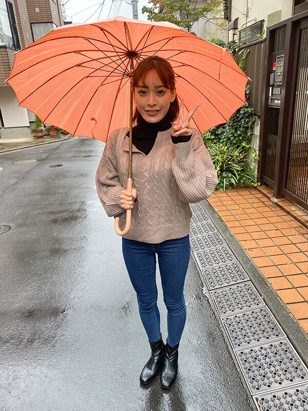 「足/脚」 精飲美淑女 喉奥までザーメンを味わいたいドM妻とお泊りゴッ...