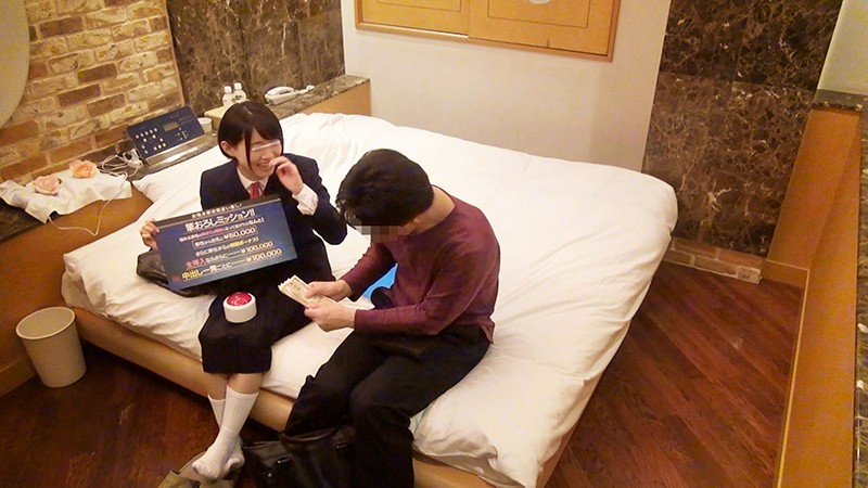 「足/脚」 一般男女モニタリングAV 1発10万円！放課後の連続射精ク...