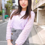 「足/脚」 黒髪可憐なウブな美少女しおりさん（23才）大学4年生薬学部＆超ふんわり巨乳保母さくら先生（24才） 『FANZA』