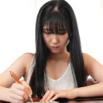 「足/脚」 シリコンリング入りのチ○ポに夢中になり他人の子供を妊娠し罪を犯した妻 夏巳ゆりか 『FANZA』