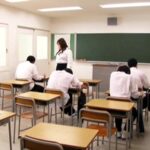 「足/脚」 お気に入りの童貞男子生徒の子供を妊娠 禁断の快楽に溺れるショタコン女教師 『FANZA』