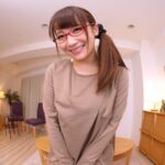 「足/脚」 【VR】倉多まお 眼鏡×競泳水着×くびれボイン VR 優しい笑顔のGカップ美女と中出しSEX！ 『FANZA』