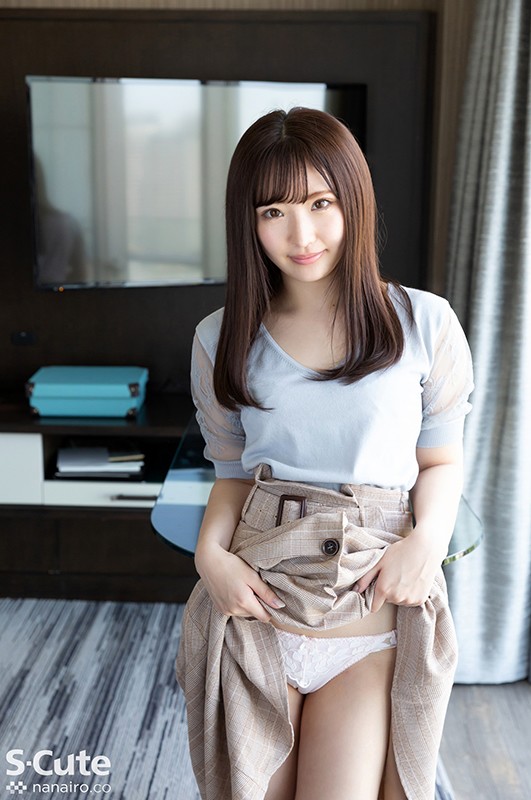 「足/脚」 射精したからって止めないで 里仲ゆい 『FANZA』