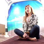 「足/脚」 それなーっ！こっそり媚薬で勝手に性欲覚醒◆ 夏休みパリピJDがビキニで挑戦するヌルッヌルオイルマッサージ！いやだ勃起しちゃう …凸ったビーチク＆クリトリスを激震電マで執拗に愛撫、ガニ股失禁イキ潮ブッシャーッ！～あかり編～ 『FANZA』