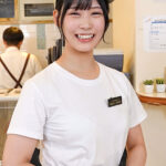 「足/脚」 「お待たせしましたお客様、スマイルカフェです」接客中は何をされても常に笑顔の、顧客満足度最高水準のカフェ店員に密着 ひまり（20） 『FANZA』