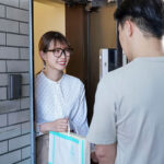 「足/脚」 デカ尻妻の全力挑発で襲われた僕は、荒れ狂う雌の性欲を浴びせられ、何度も中出しさせられてしまった。 美谷朱里 『FANZA』