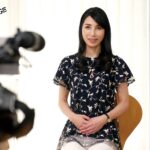 「足/脚」 初撮り五十路妻ドキュメント 鶴川牧子 『FANZA』