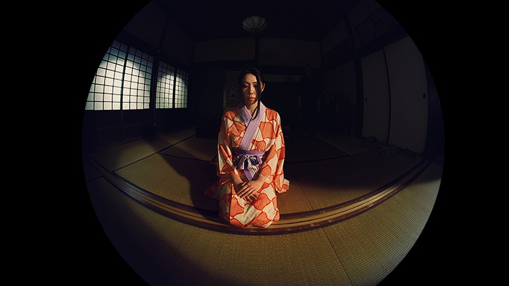 「足/脚」 【VR】緊縛VR2『片足吊りからの腿縛り』 『FANZA』