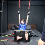 「足/脚」 「チャイナ服の美人秘書に足枷くすぐり！ 弱点の足裏をめちゃくちゃにしてみた」 わかしラボ Vol.023- 4 桧山ゆりか 『FANZA』