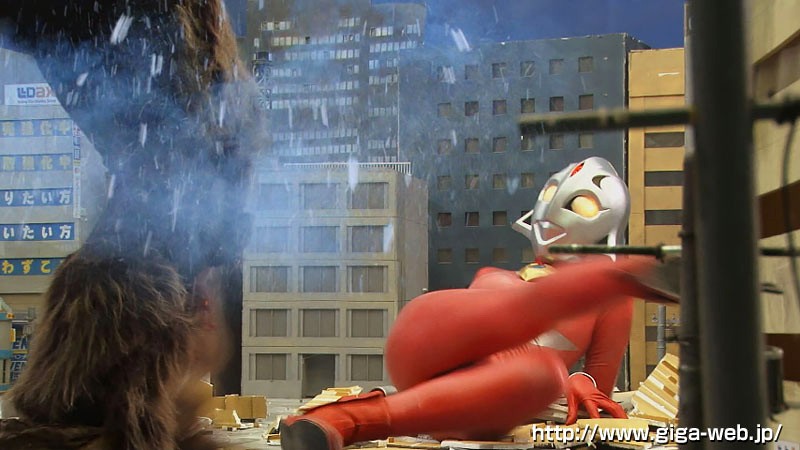 「足/脚」 巨大ヒロイン（R）ネクストレディー 通野未帆 『FANZA...