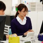 「足/脚」 僕だけが知ってるあの娘の存在…AV女優の美谷朱里が僕の会社に入社してきたので存在知らないフリして告白したらまさかのOK！ 自宅に遊びに行ったら豹変して…「キミ、ワタシのコト知ってるよね？」何発射精しても寝かせてくれずに朝8時まで中出しされ続けた。 『FANZA』