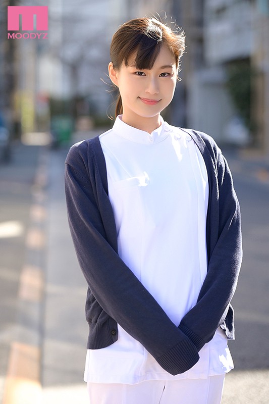 「足/脚」 働くナースのオフの顔はボンテージで男を犯して強●勃起 追撃...