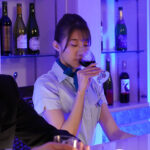 「足/脚」 飛べなくなった客室乗務員は金持ち親父のヤミツキ肉便器 星宮一花 『FANZA』