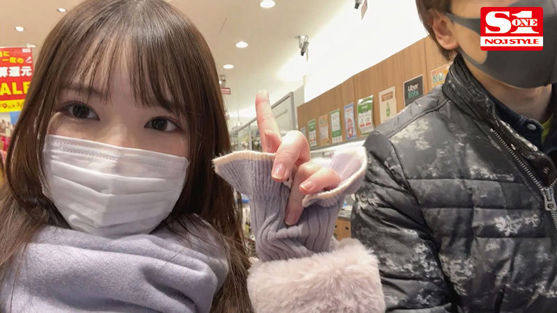 「足/脚」 一緒に住んで、一緒に耐えて、性欲も恋心も我慢の限界…1ヶ月...