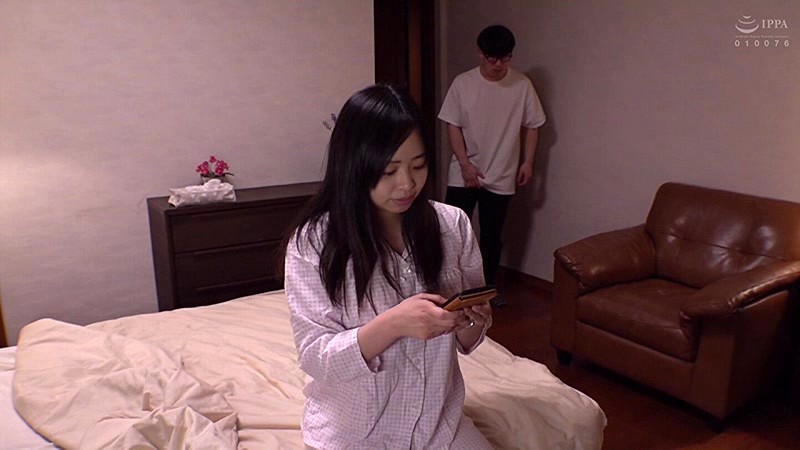 「足/脚」 母姦中出し 息子に初めて中出しされた母 菊川麻里 『FAN...