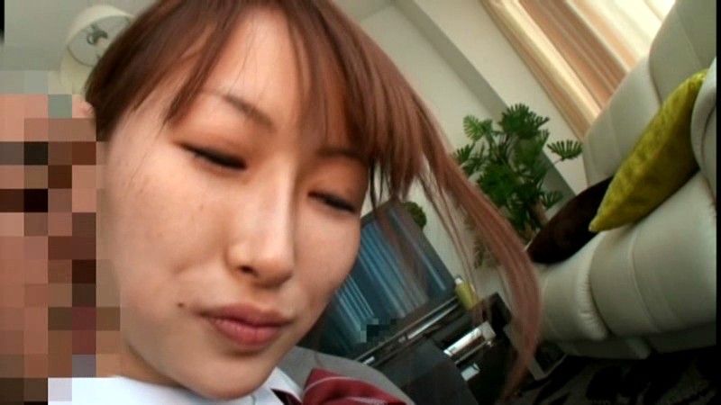 「足/脚」 スゴ～く！制服の似合う素敵な娘 ひとみ 『FANZA』