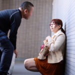 「足/脚」 夫婦喧嘩で飛び出したとなりの奥さんと突然の同居生活 地味すぎて手出しもしなかったら宿泊のお礼がしたいと見違えるほどの変身ぶりに我慢出来ずひたすらヤリまくった 星川まい 『FANZA』