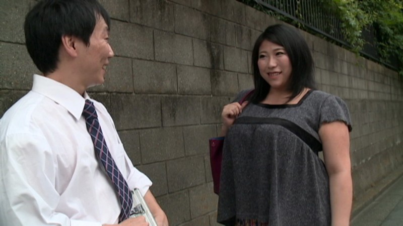 「足/脚」 爆乳デカ尻人妻に圧迫された僕 響りん 『FANZA』