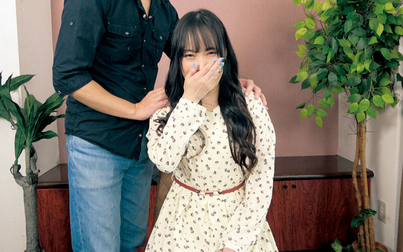 「足/脚」 初撮り人妻 かのんさん（27） 『FANZA』