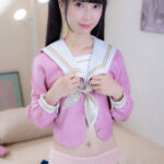 「足/脚」 青い果実 那奈ちゃん 希咲那奈 『FANZA』