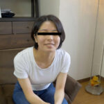 「足/脚」 ショートカットの放尿娘 『FANZA』