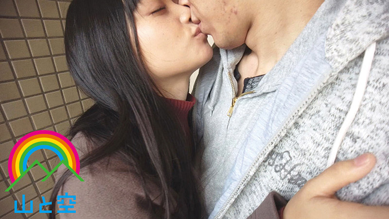 「足/脚」 露出狂ロ●ータが、野外で痴女ってきた 花音うらら 『FAN...