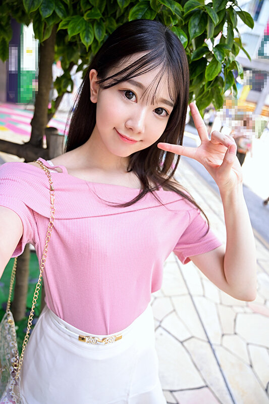 「足/脚」 ガチアイドル級、透明感美少女 同級生では手におえない小悪魔...