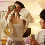 「足/脚」 kawaii* ヒットシリーズコレクション 終電なくなり可愛い女子の部屋に… 無防備すぎる部屋着、すっぴんとおっぱいに興奮した僕は一晩中モウレツにハメ狂った… コンプリート8時間BEST 『FANZA』