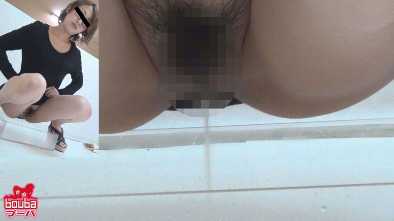 「足/脚」 私のおしっこ姿見て下さい 『FANZA』