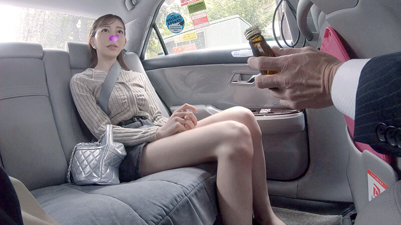 「足/脚」 ナオミ 密室タクシードライバー 『FANZA』