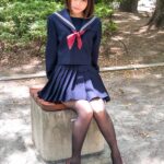 「足/脚」 神パンスト 麻里梨夏 制服ロリ美少女の美脚を包んだ生ナマしいパンストを完全着衣でムレた足裏からつま先を味わい尽くす！顔騎や足コキ、時にはお尻にコスってぶっかけとやりたい放題！発情させられた女の変態調教絶頂プレイを楽しむフェチAV 『FANZA』