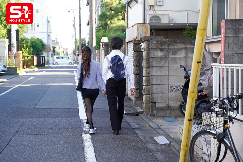 「足/脚」 糞下品な女教師なんだからボクに犯●れて当然って、分かるよね...