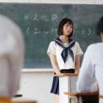 「足/脚」 電車でメチャクチャ痴●され興奮して、おま●こ気持ちよくなってお漏らししちゃう私って… 変態ですか？ 兒玉七海 『FANZA』