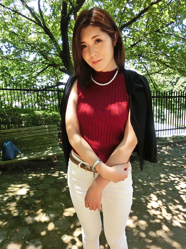 「足/脚」 高貴なる美脚淫妻 白石翔子 『FANZA』