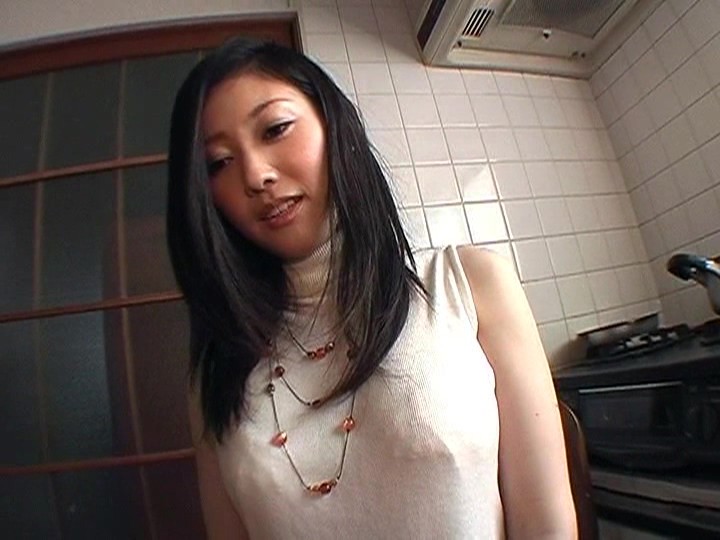 「足/脚」 山の手 美人妻 北川真紀26歳の章 『FANZA』