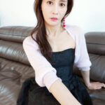 「足/脚」 韓国熟女たち！熟練した足の指テクニック。マ〇コよりも足の方が慣れているというヤングミセス。あなたは彼女たちの足に何回出せますか？ 『FANZA』