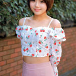 「足/脚」 うぶな美少女生まれて初めての女性向け風俗体験りくちゃんすずちゃん 『FANZA』