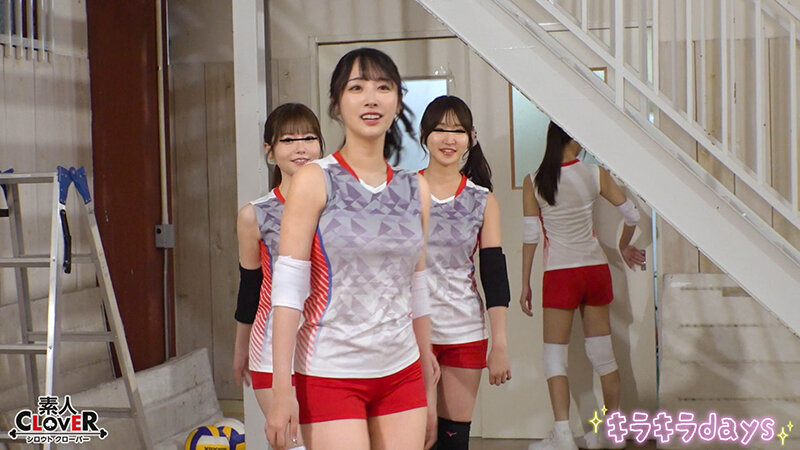 「足/脚」 【流出映像】ママさんバレーチーム～練習後の大乱交～【ゆいか...