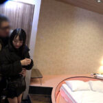 「足/脚」 【新映像体験？まじかで見る激エモKISS顔からのビジュつよアクメ】【一番の食べごろボディのド淫乱ビッチ美少女降臨】【ガチで感じてるエチチな生SEX映像】下にも上にも中出し！！2発！！ あおい藍 『FANZA』