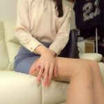 「足/脚」 契約すると中出しさせてくれる美脚保険外交員 せりな（24） 『FANZA』