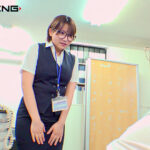 「足/脚」 普段は地味な女性社員が、裏ではドM上司や同僚の精子を搾りまくる生意気インラン誘惑痴女だった話。天月あず 『FANZA』