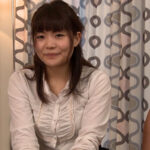 「足/脚」 浮気をされて怒り心頭の若妻さん！やけくそ気味にAV出演を決めちゃう！考えが変わらない内にと電マでイカセてヌレヌレなアソコに肉棒挿入で生中出し！ 『FANZA』